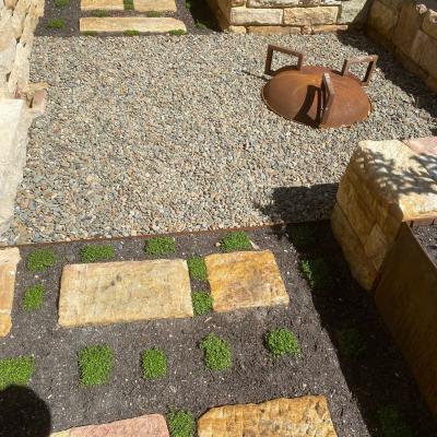 Recycled sandstone stepping stone landscaping